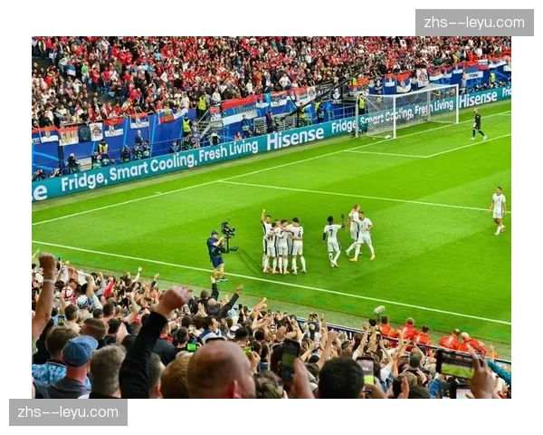 即时：贝林厄姆头球破门，皇马1-0暂时领先塞维利亚