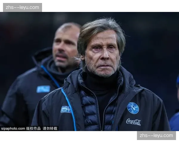 意甲裁判委员会宣布,下赛季将试点扩大主裁判现场回看范围 意甲裁判委员会宣布,下赛季将试点扩大主裁判现场回看范围